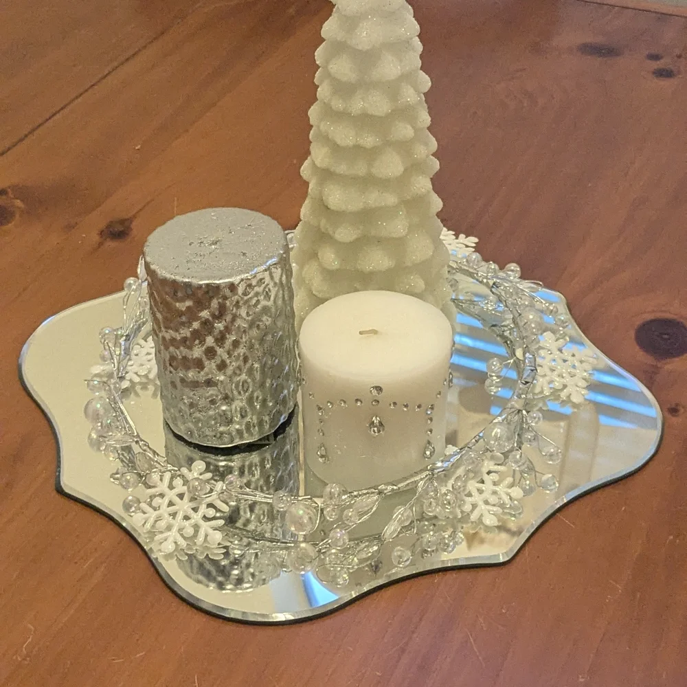Festive Silver and White Candle Holder Set